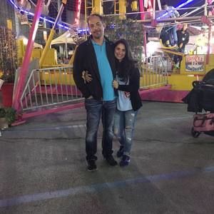 Meet your Posher, Noha